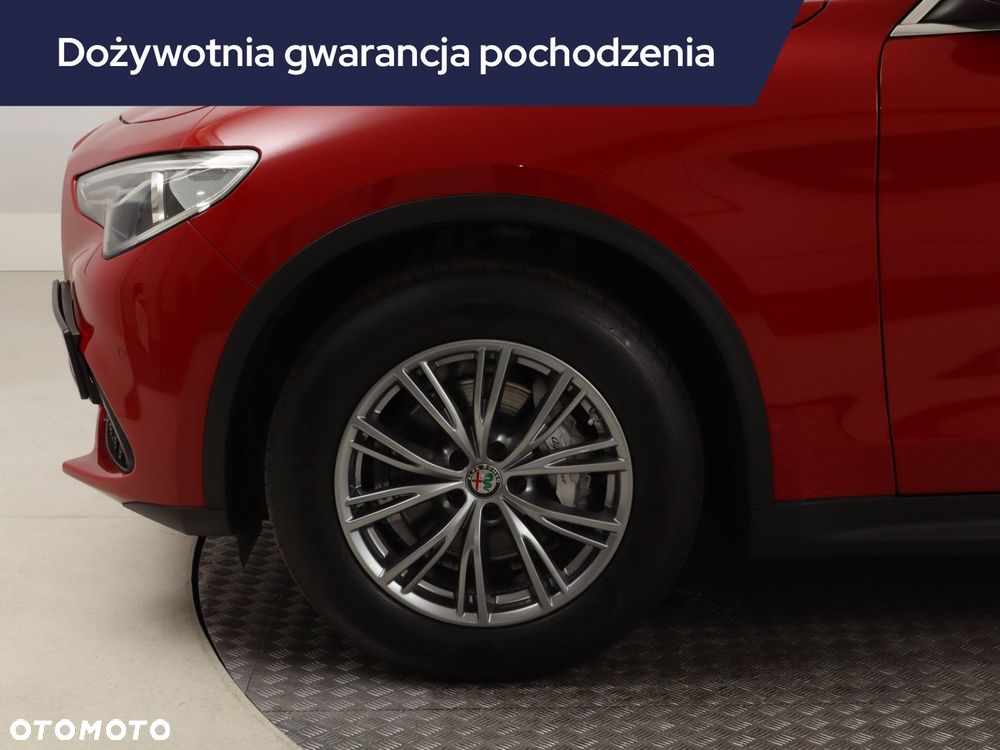 Alfa Romeo Stelvio - 17