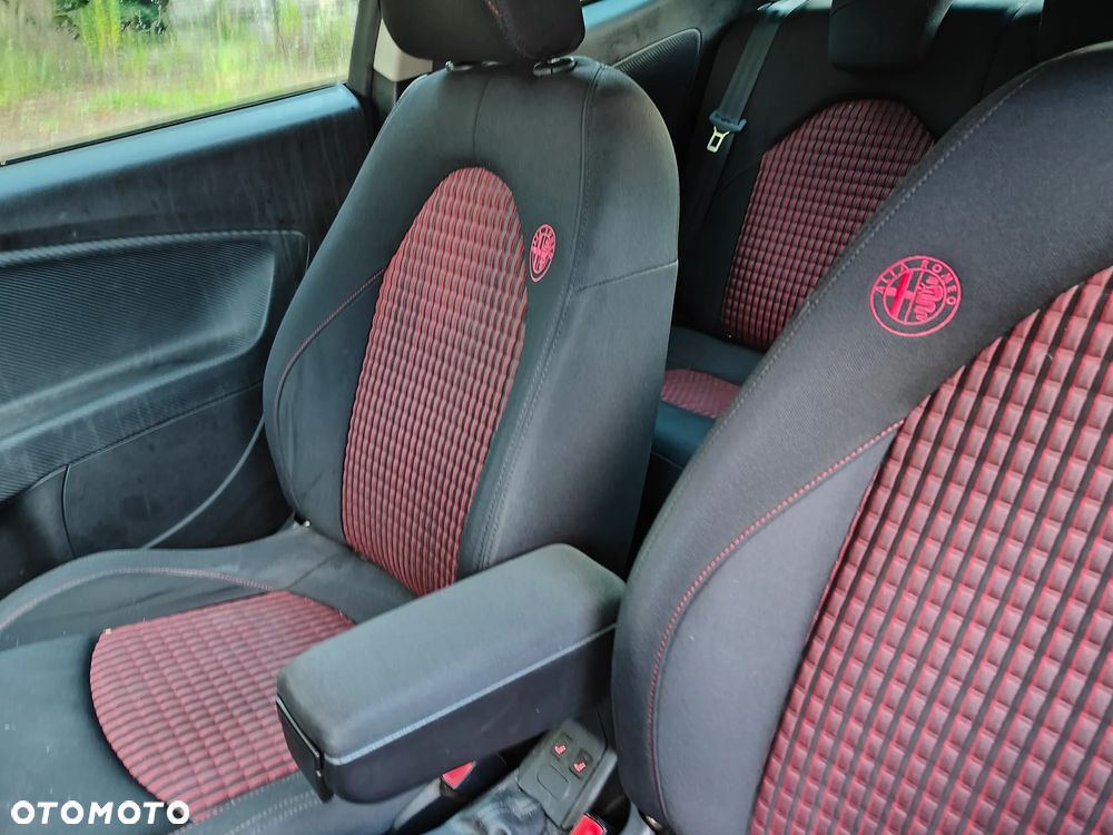 Alfa Romeo Mito 1.4 16V Turismo - 10