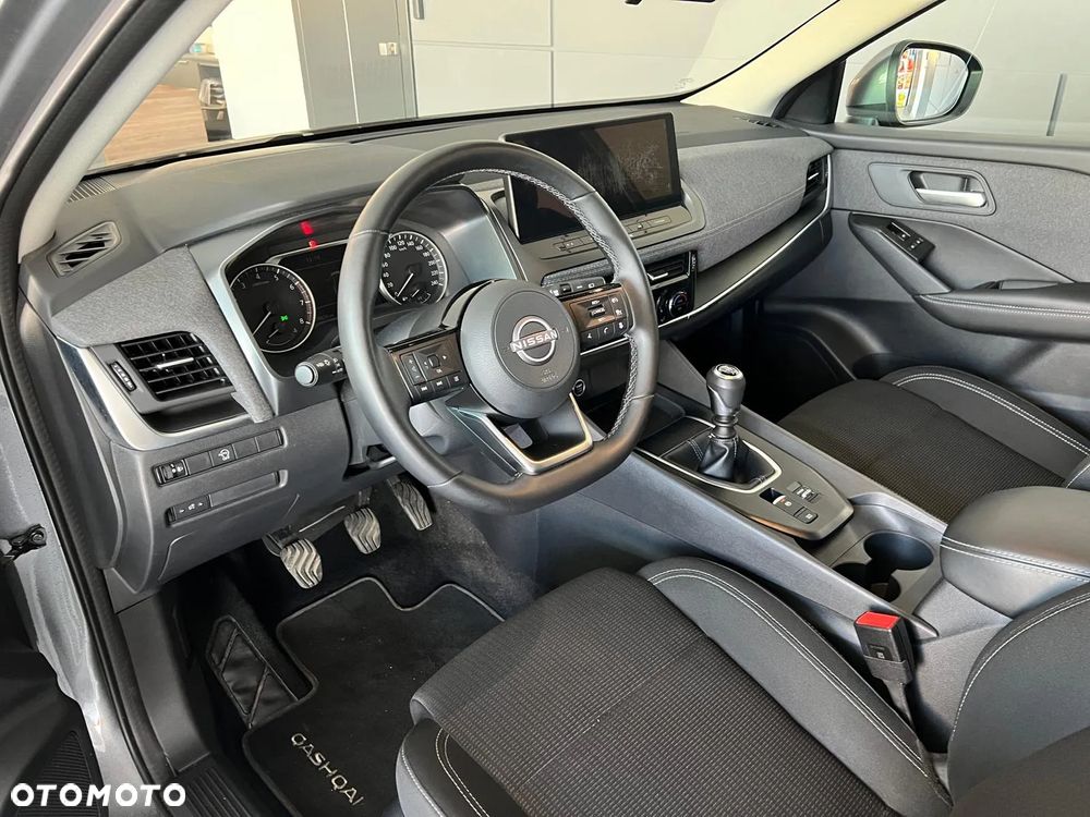 Nissan Qashqai - 10