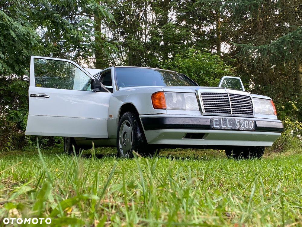 Mercedes-Benz W124 (1984-1993) - 4