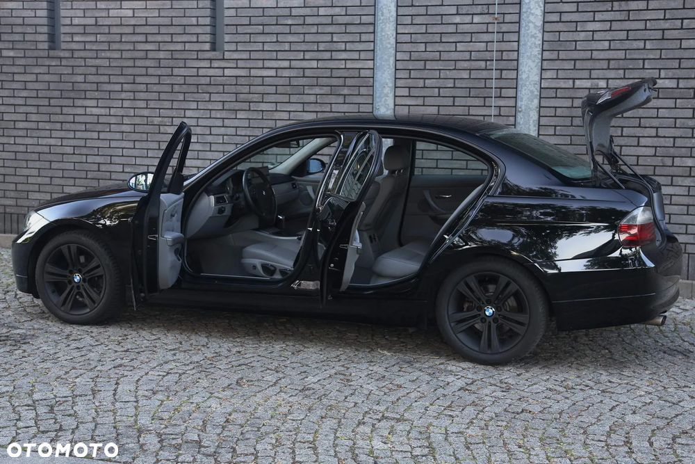 BMW Seria 3 - 11