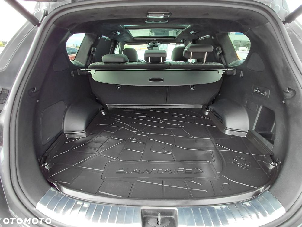 Hyundai Santa Fe - 27