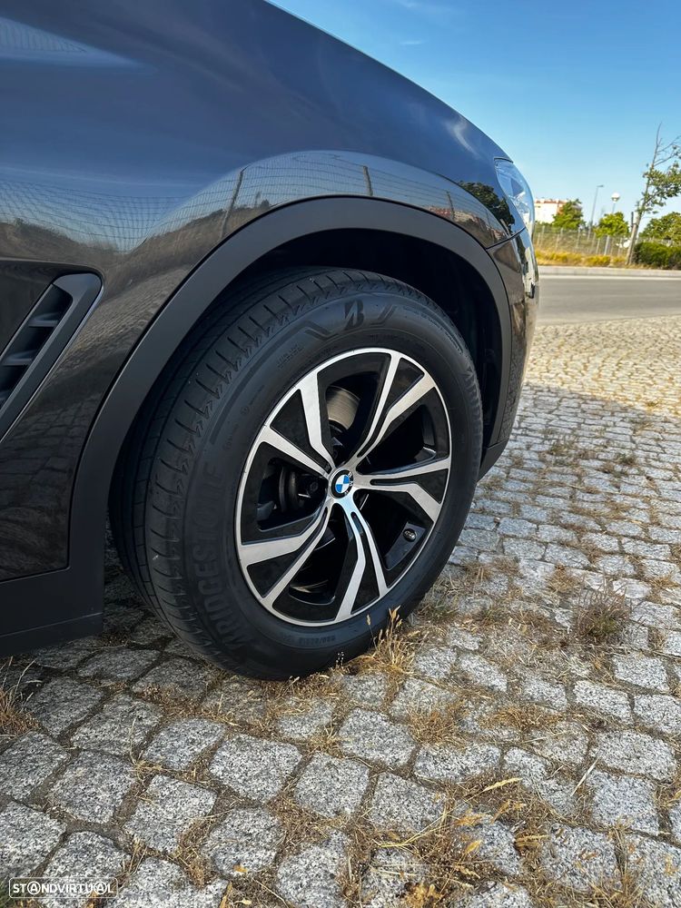 BMW X3 18 d sDrive Auto - 8
