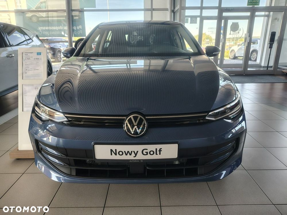 Volkswagen Golf 2026 photo 2