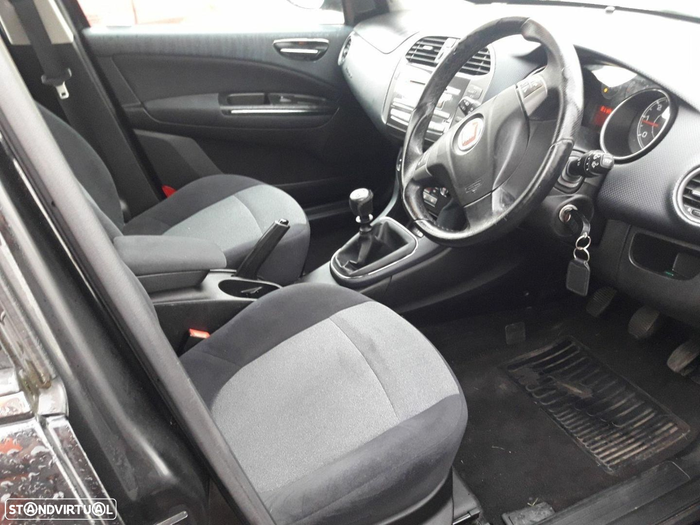 Fiat Bravo 1.9TD Multijet de 2008 disponível para peças - 4