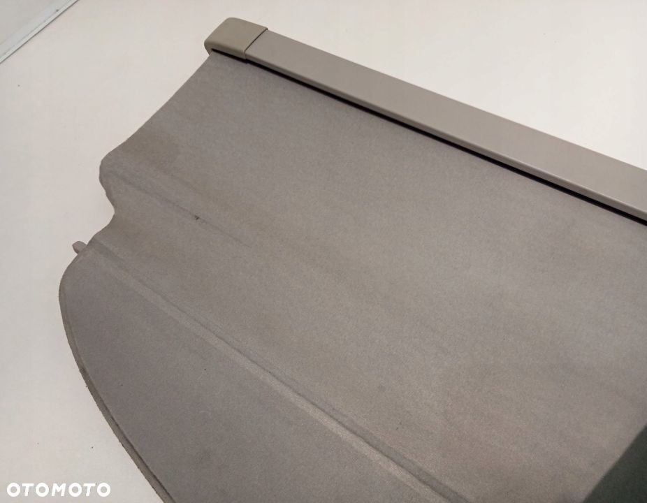 ROLETA BAGAŻNIKA JASNA NISSAN QASHQAI J10 2 - 2