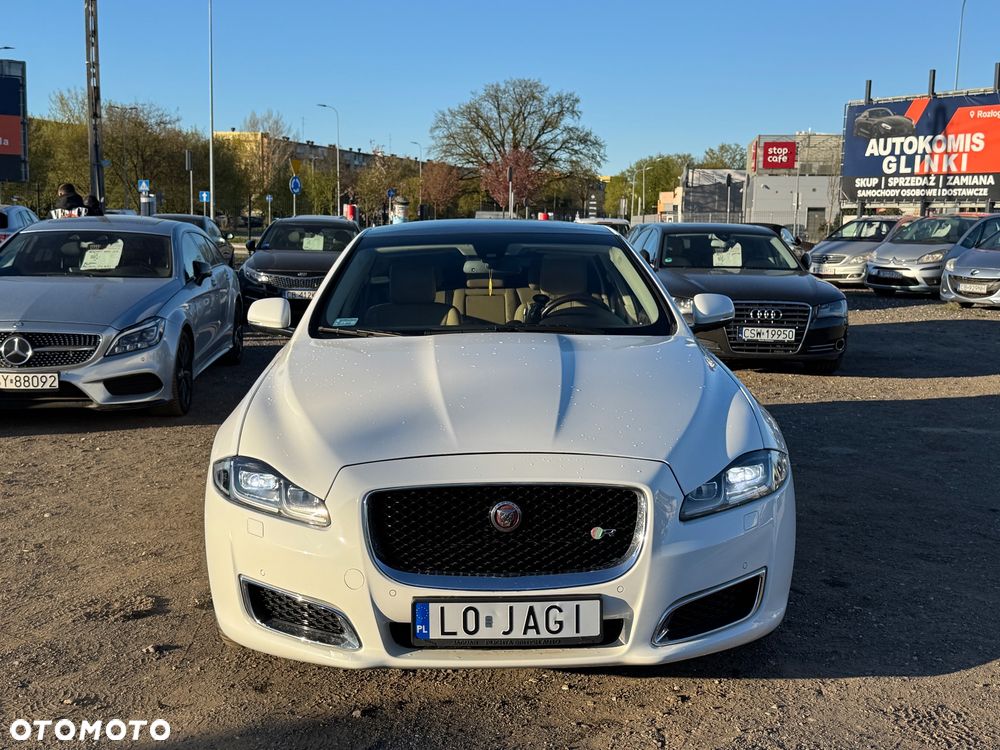 Jaguar XJ 3.0 T AWD Portfolio - 16