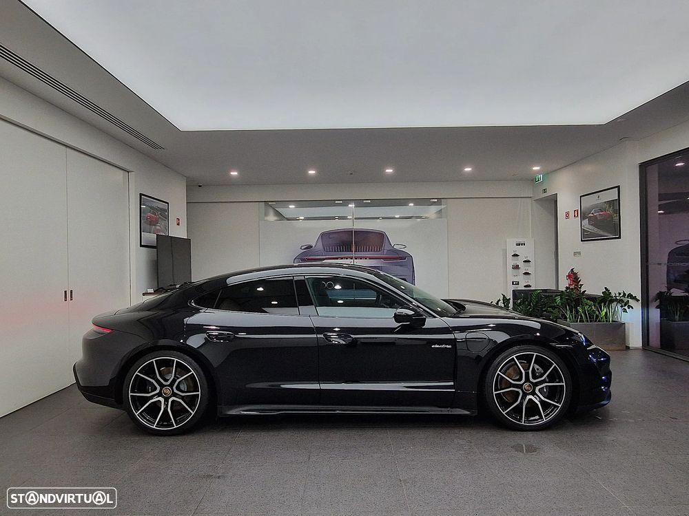 Porsche Taycan Standard - 7