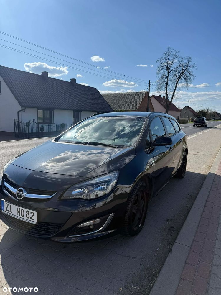 Opel Astra 1.4 Turbo - 1