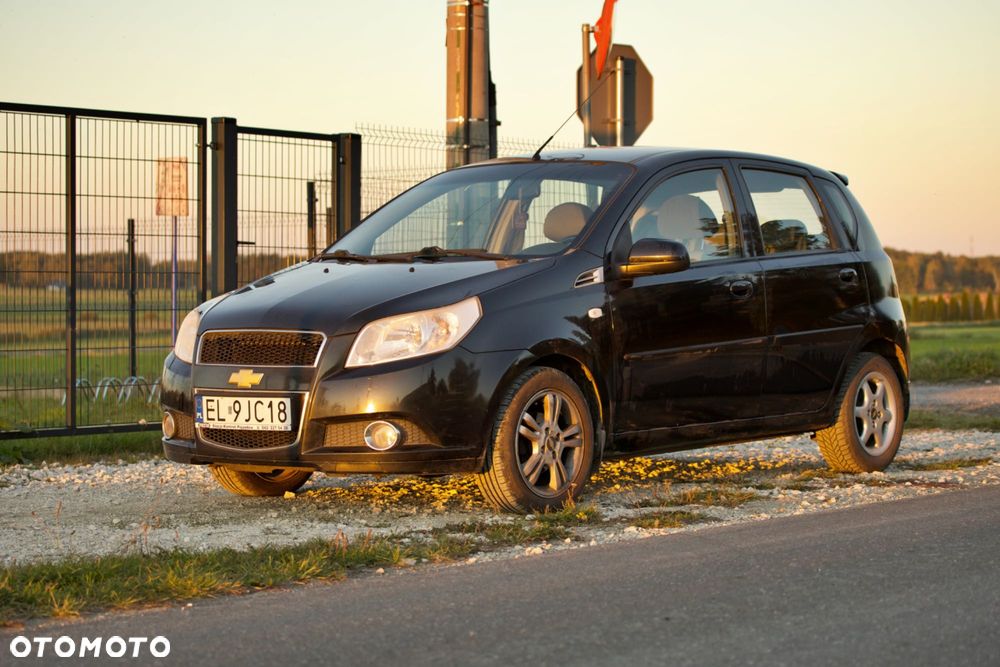 Chevrolet Aveo 2009 photo 3