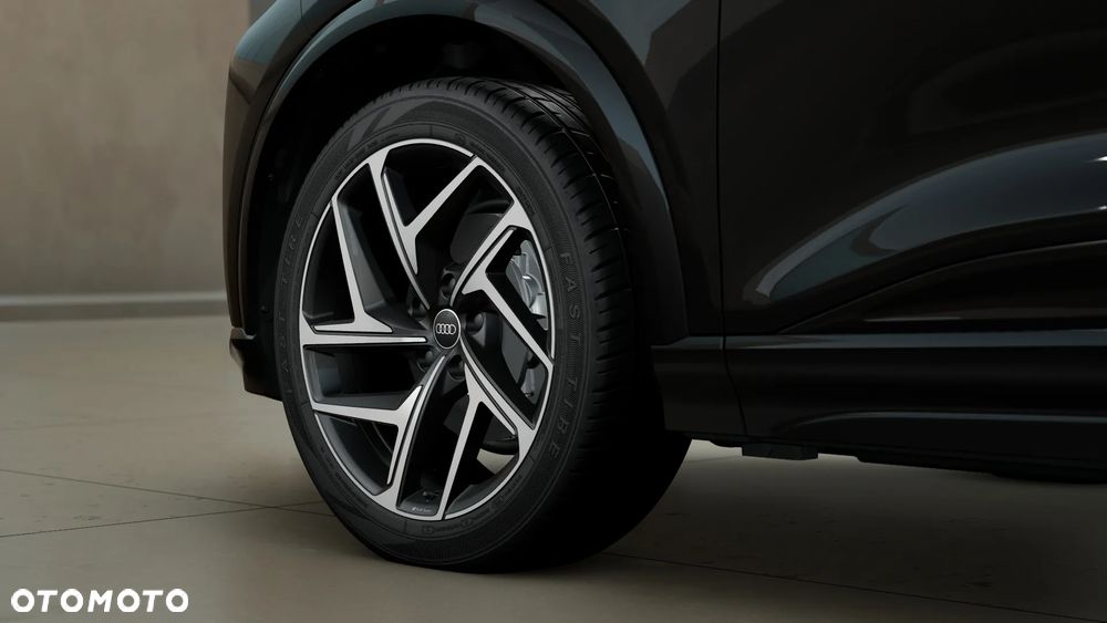 Audi Q6 e-tron - 7