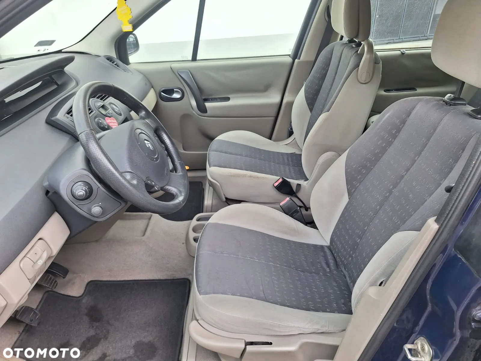 Renault Scenic 1.6 16V 110 Dynamique - 20