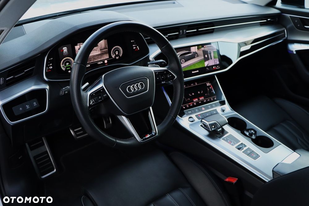 Audi A6 Avant - 16