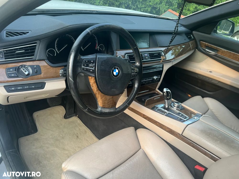 BMW Seria 7 730d Aut. - 6