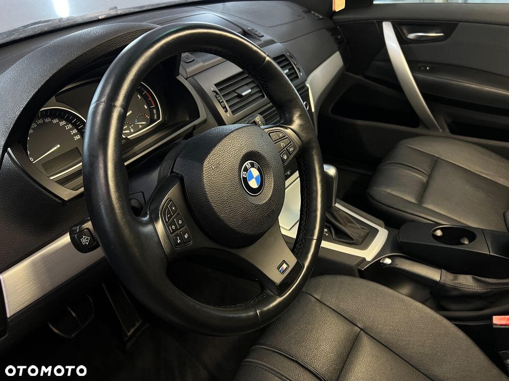 BMW X3 xDrive35d - 32