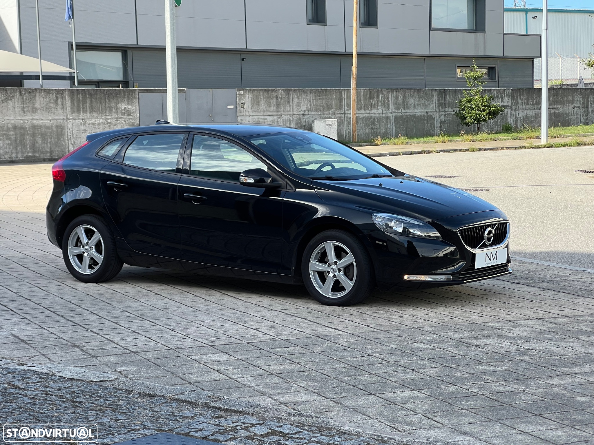 Volvo V40 2.0 D2 Momentum - 2