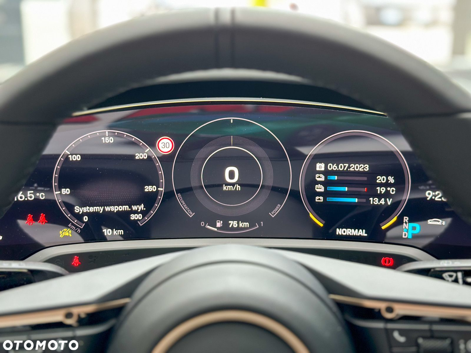Porsche Taycan Performance Plus - 20