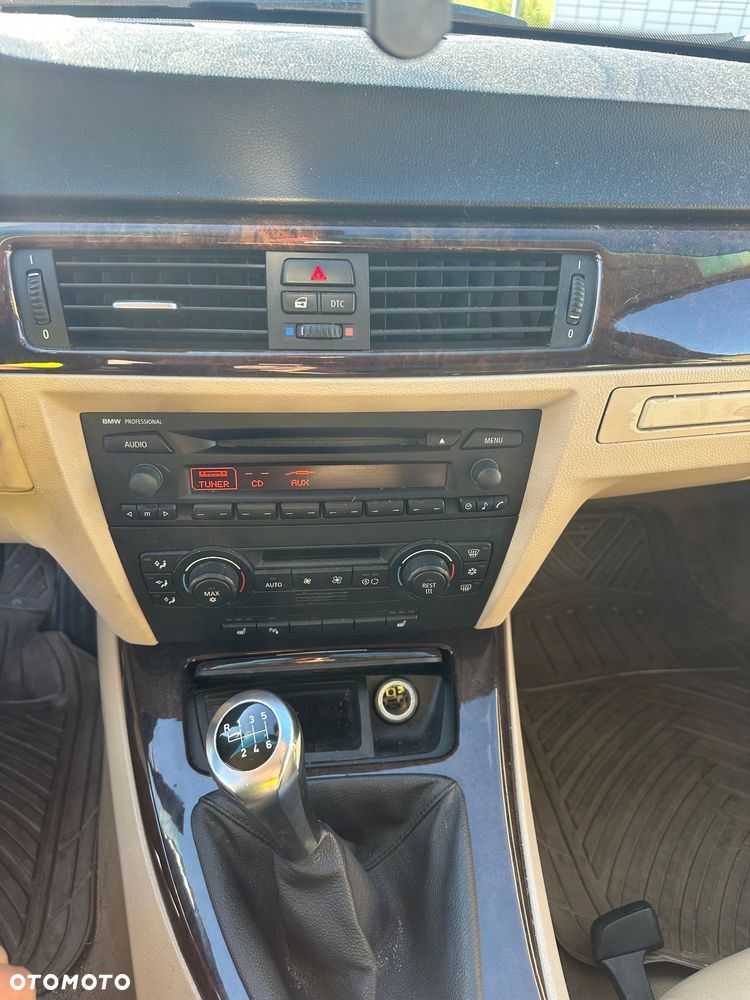 BMW Seria 3 - 28