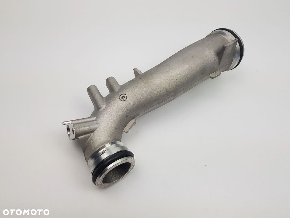 Przewód Rura Wąż powietrza turbosprężarki BMW G20 G30 B57 3.0d 8596270 - 6