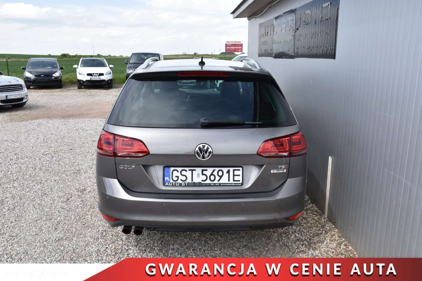 Volkswagen Golf - 33