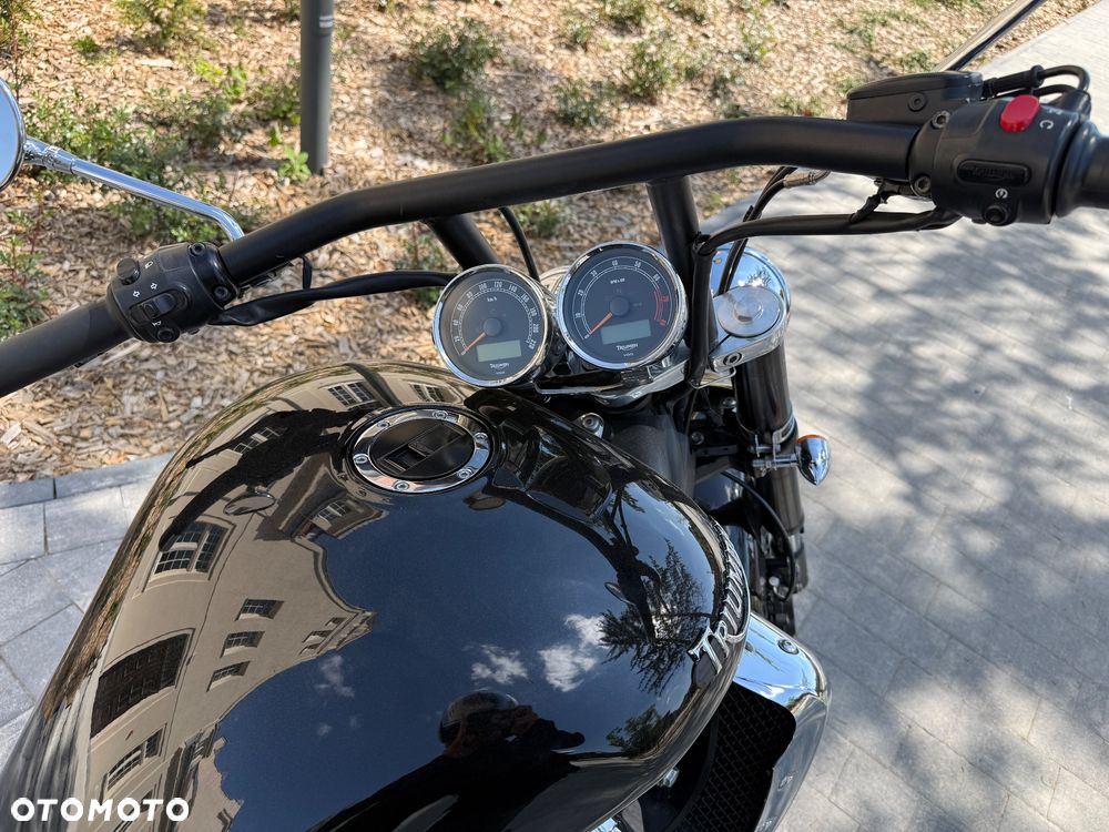 Triumph Rocket - 15