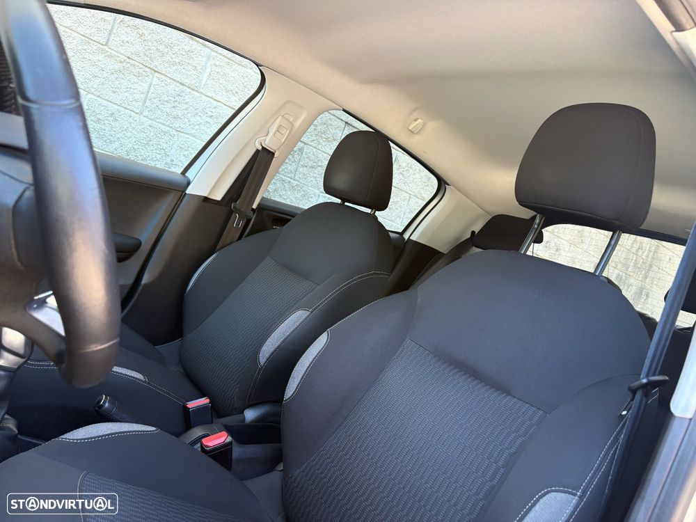 Peugeot 208 1.2 PureTech Style - 16