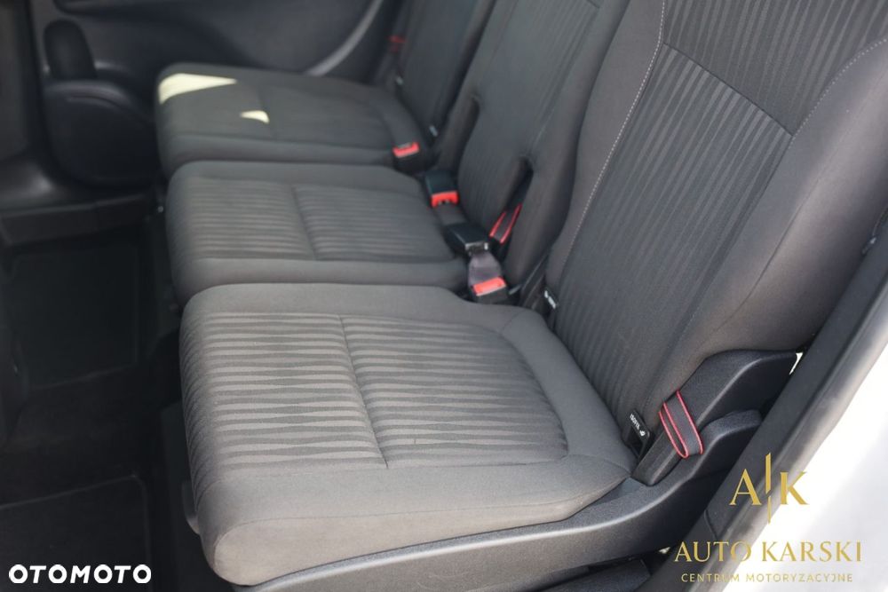 Opel Zafira - 33