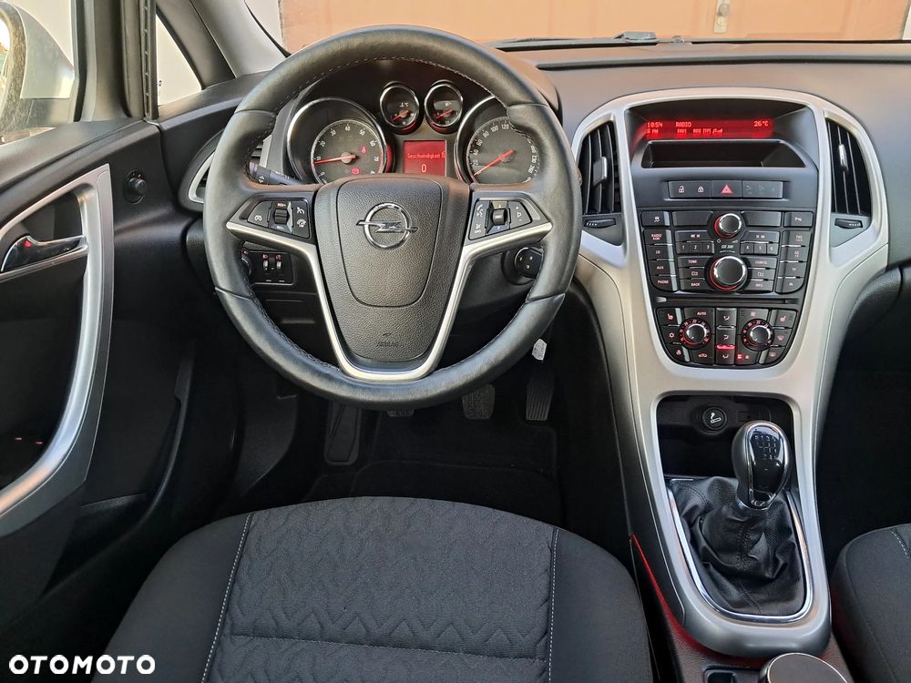 Opel Astra 1.4 Turbo Active - 20