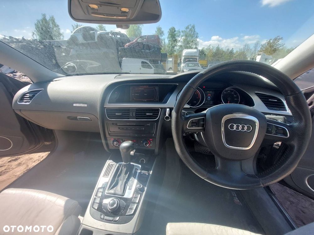 DESKA ROZDZIELCZA KOKPIT AUDI A5 8T UK ANGLIK - 1