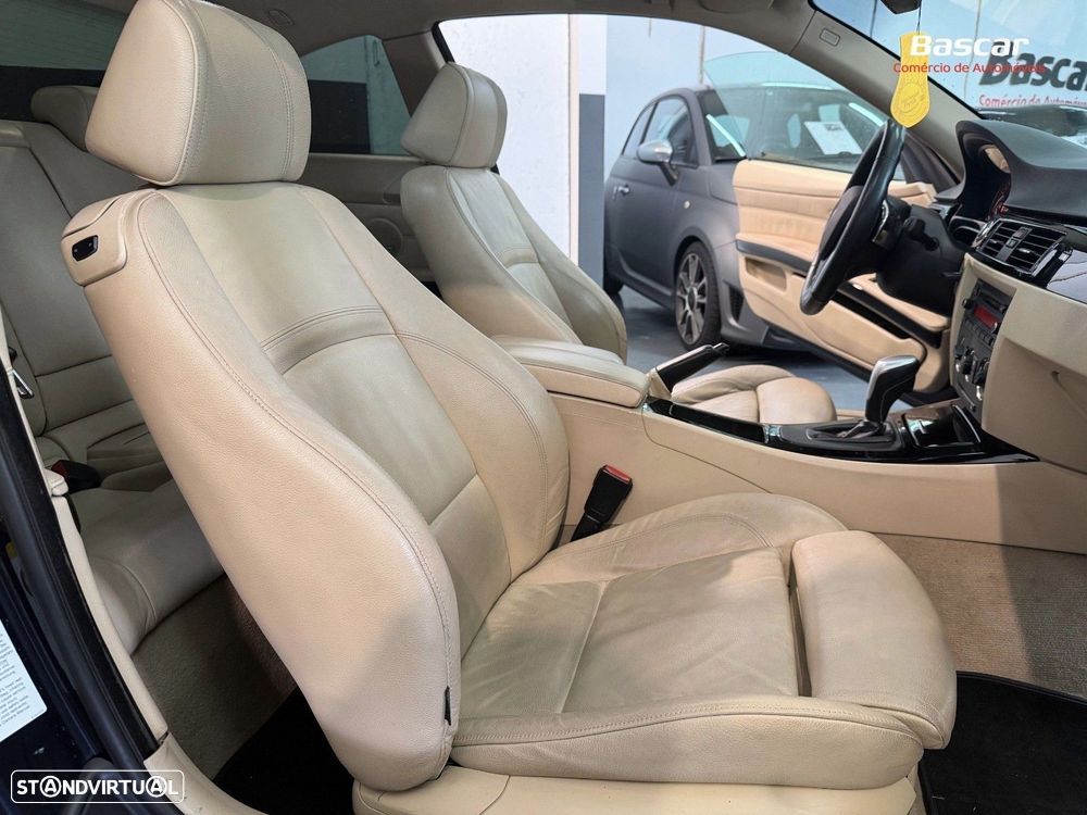BMW 335 d Auto - 16
