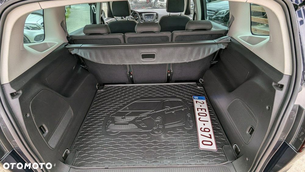 Opel Zafira - 37