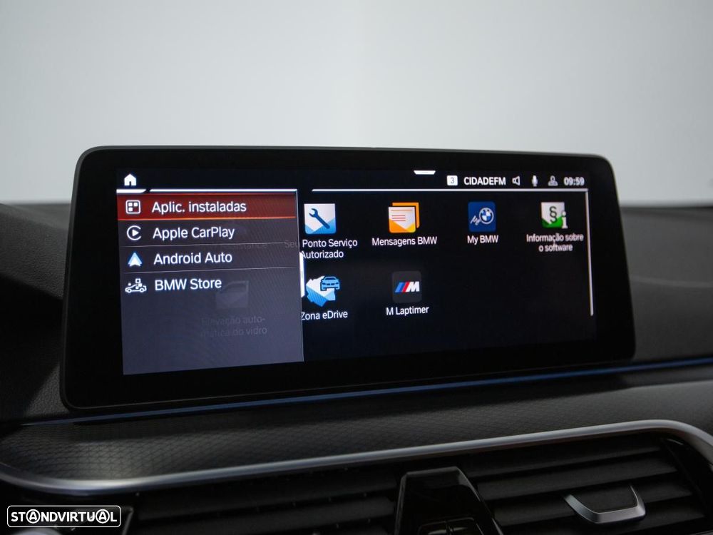 BMW 530 e Pack 50 anos M - 32