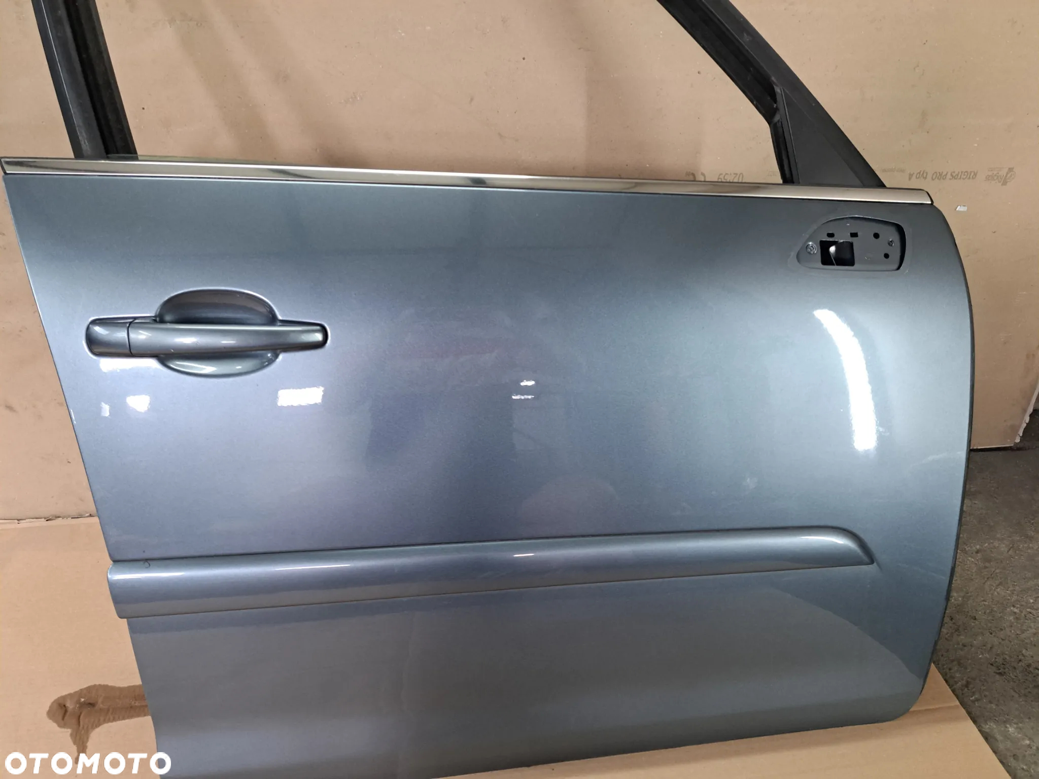 Citroen C4 Grand Picasso I drzwi prawy przód EZWD - 2