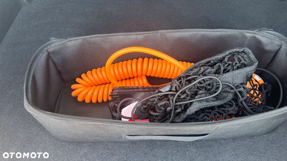 Hyundai IONIQ Plug-in hybrid Premium - 18