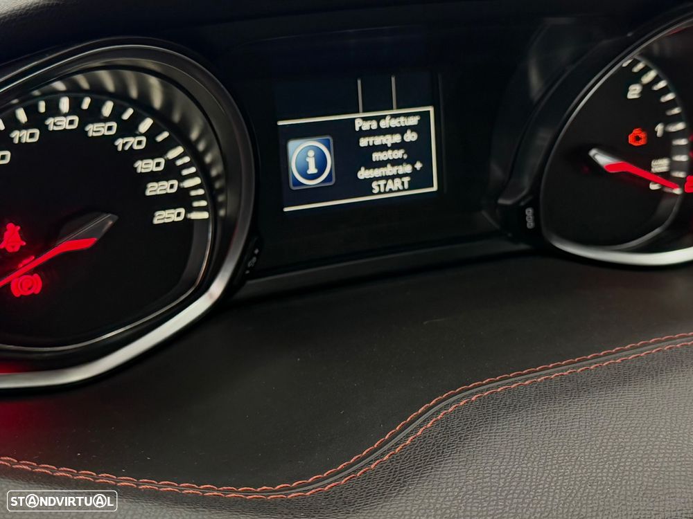 Peugeot 308 SW 1.6 BlueHDi GT Line - 31