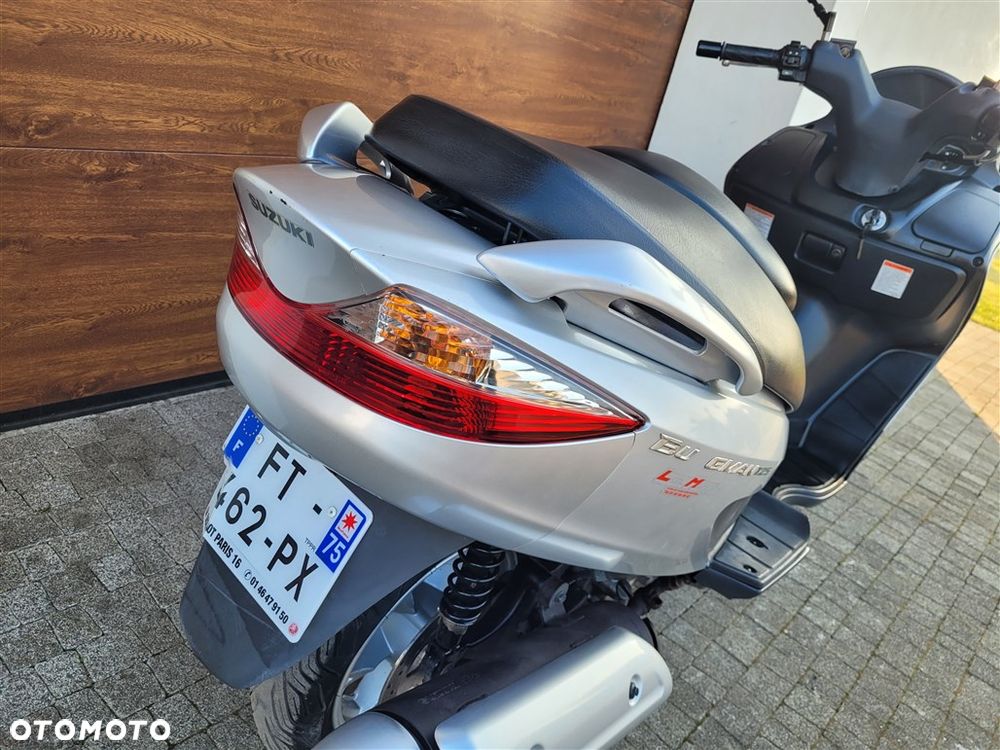 Suzuki Burgman - 15