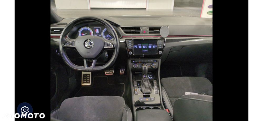 Skoda Superb 1.8 TSI Sportline DSG - 5