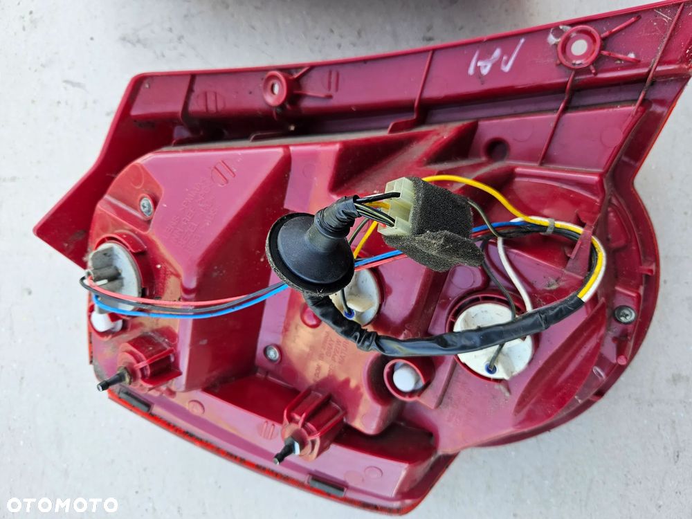 Chevrolet Aveo  lampa tył tylna prawa lewa - 4
