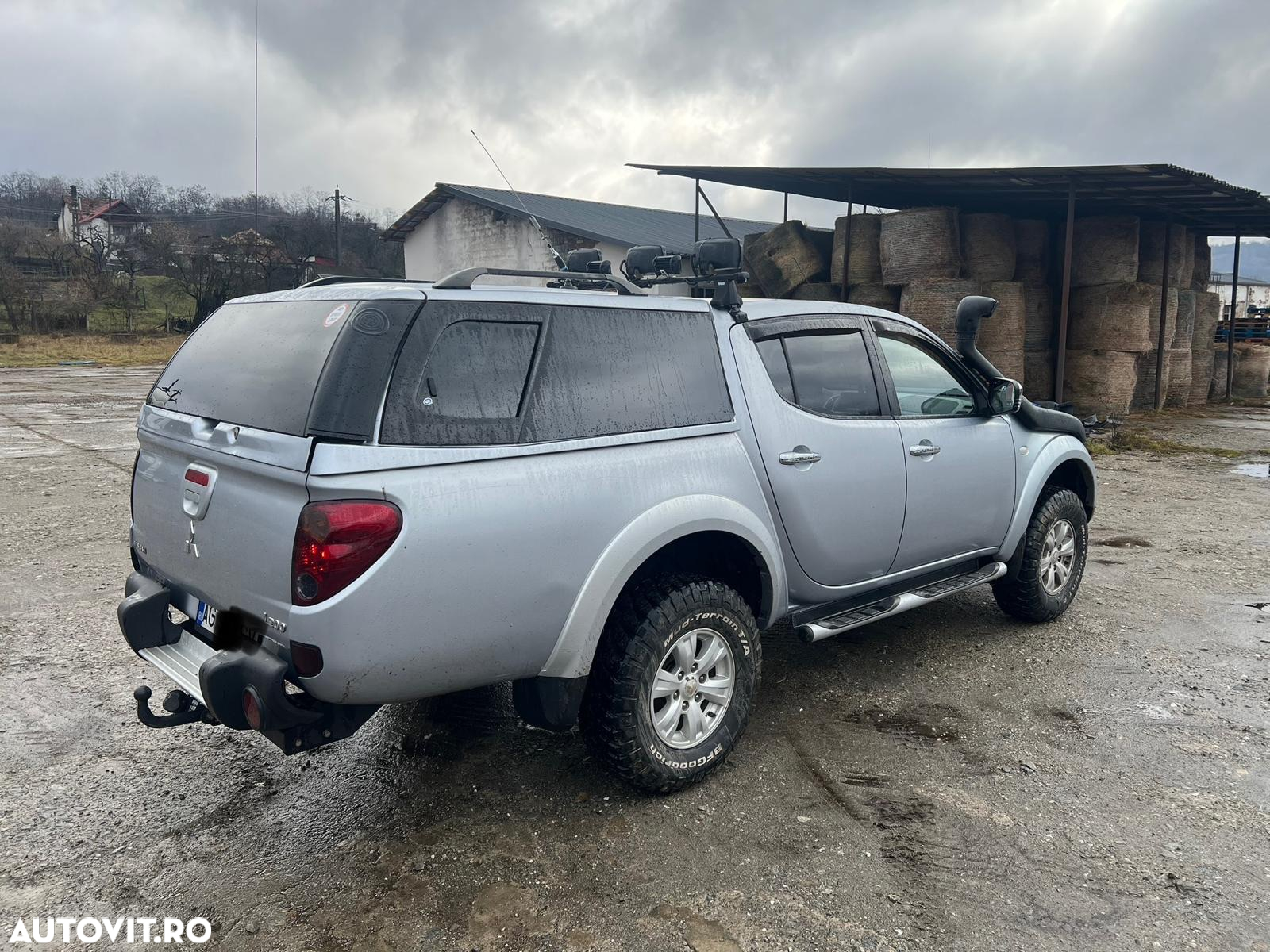 Mitsubishi L200 - 3