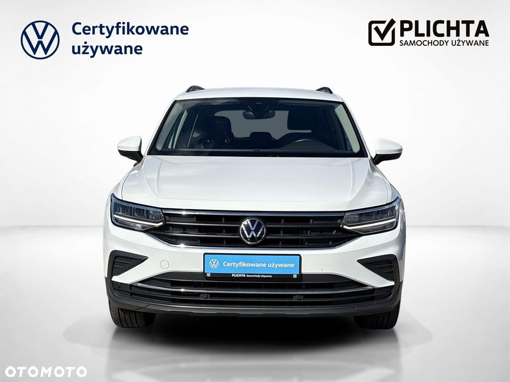 Volkswagen Tiguan - 9