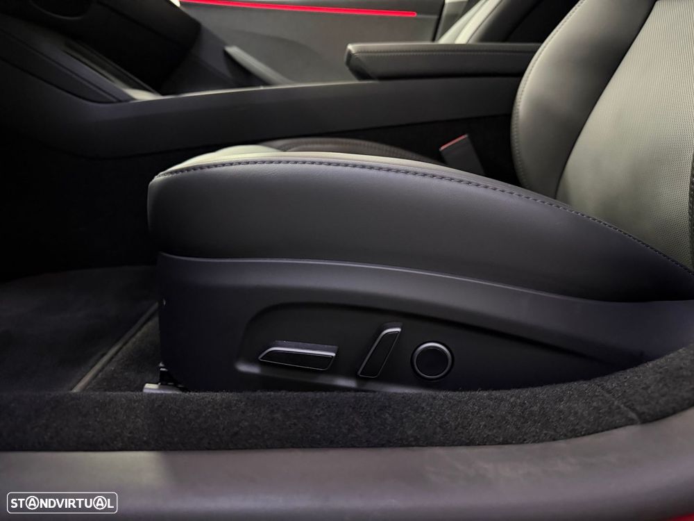 Tesla Model 3 Long Range Tração Traseira - 23