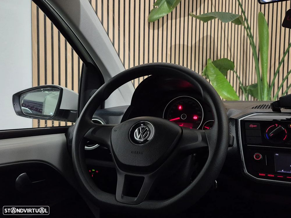 VW Up! 1.0 BMT Move - 12
