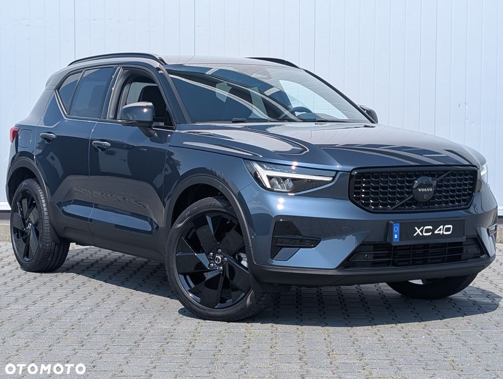 Volvo XC 40 B4 AWD Ultimate Dark - 8