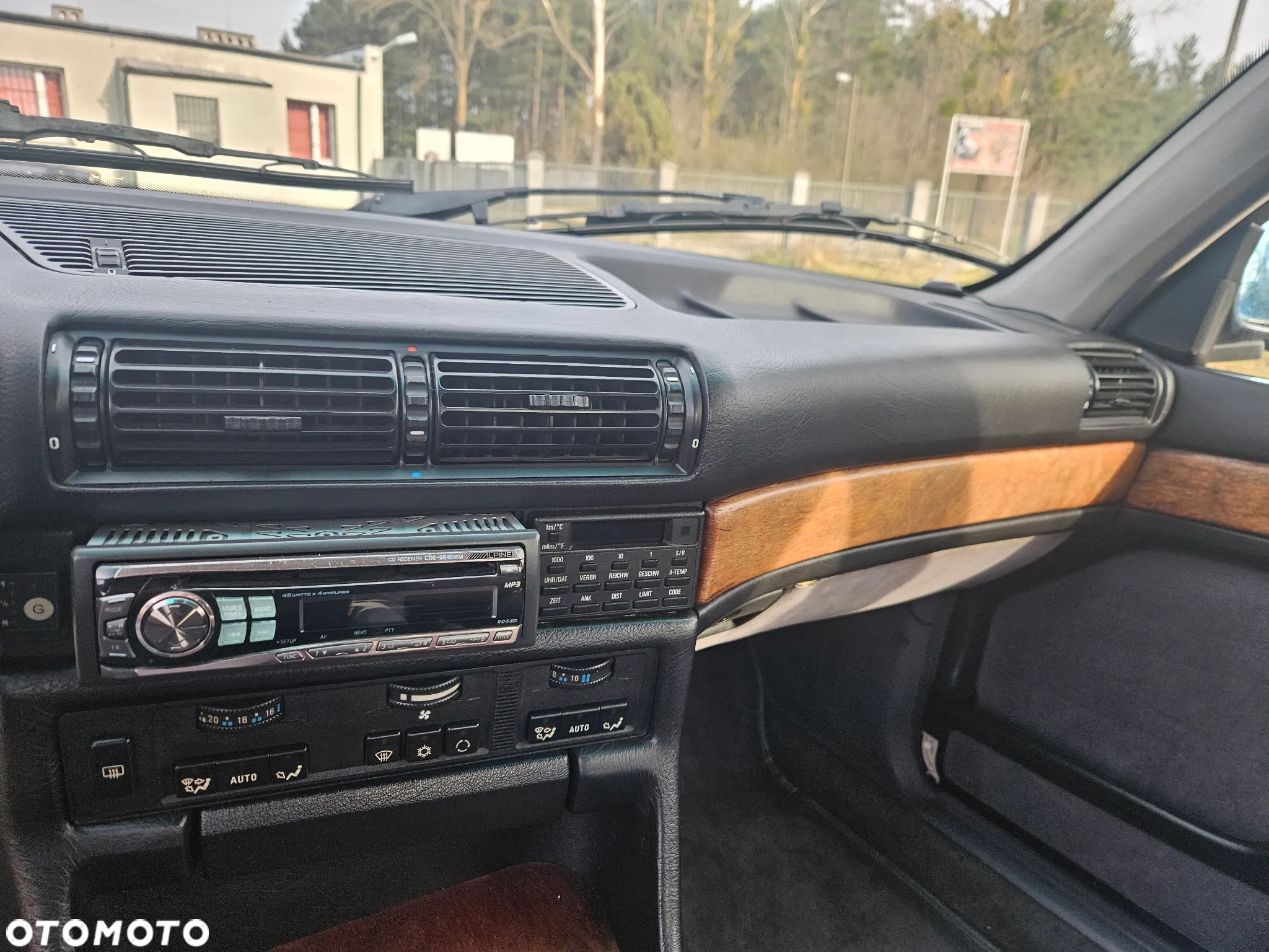 BMW Seria 7 - 8