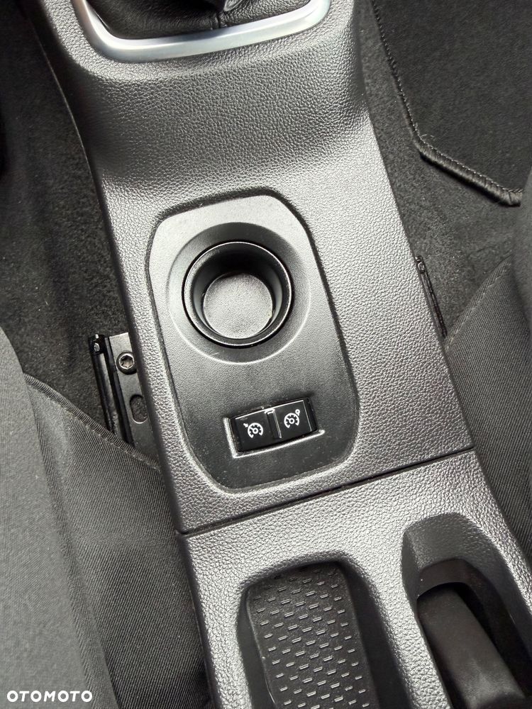 Dacia Duster TCe 100 2WD Comfort - 32