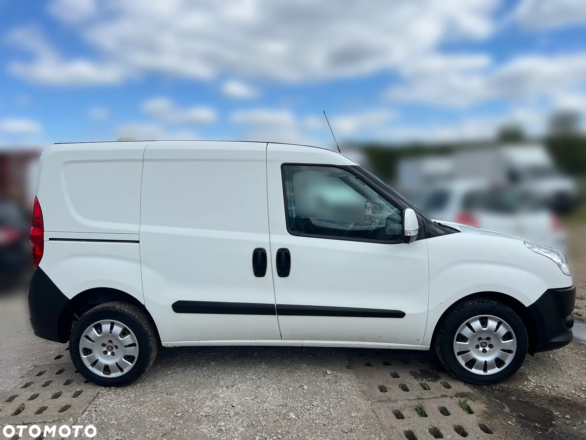 Fiat Doblo 1.4 T-Jet 16V Dynamic CNG - 10