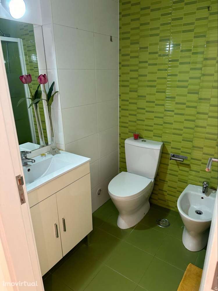 Quarto - localizado em Benfica Lisbon - Grande imagem: 3/3