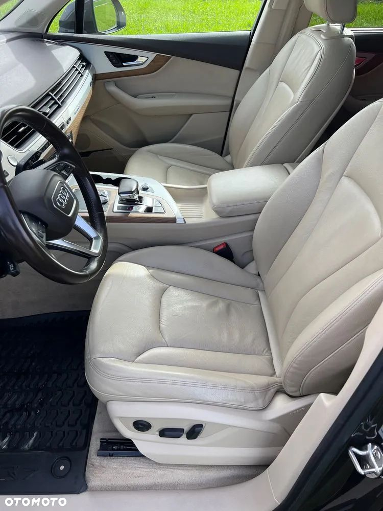Audi Q7 3.0 TDI Quattro Tiptronic - 17