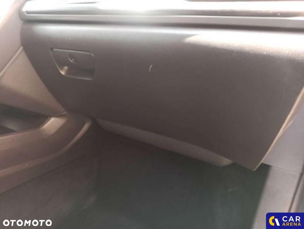 Ford Mondeo - 38