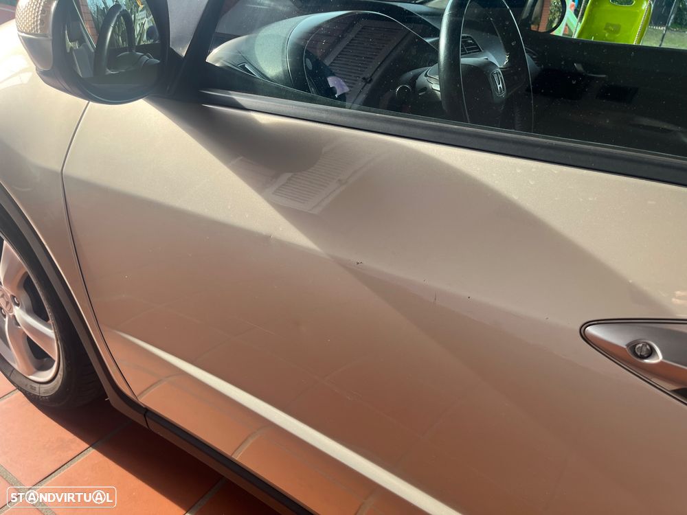 Honda Civic 1.4 Sport - 11